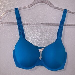 Victoria’s Secret Ocean Blue T-Shirt Push Up Full Coverage Bra 32D